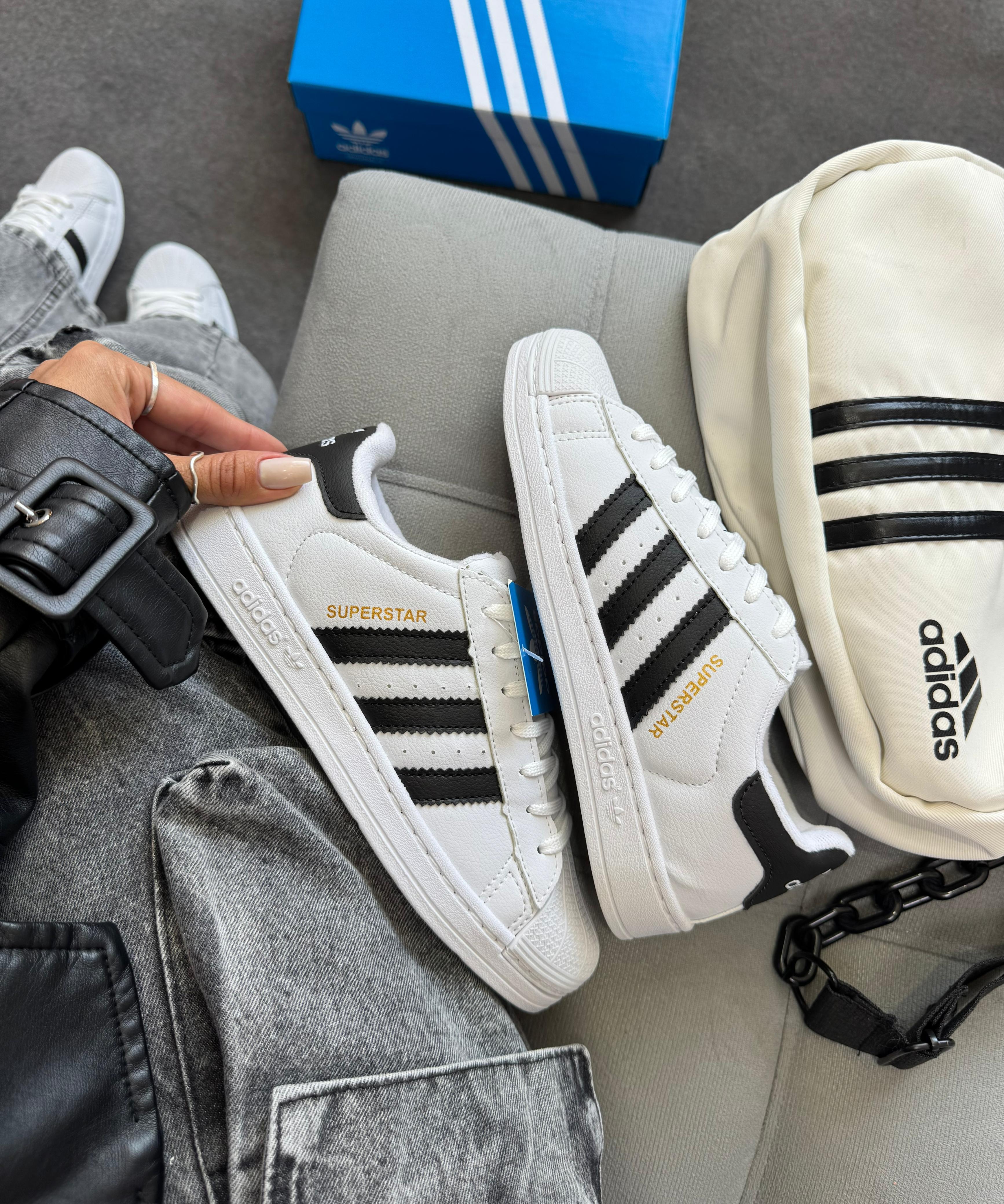 Adidas Superstar