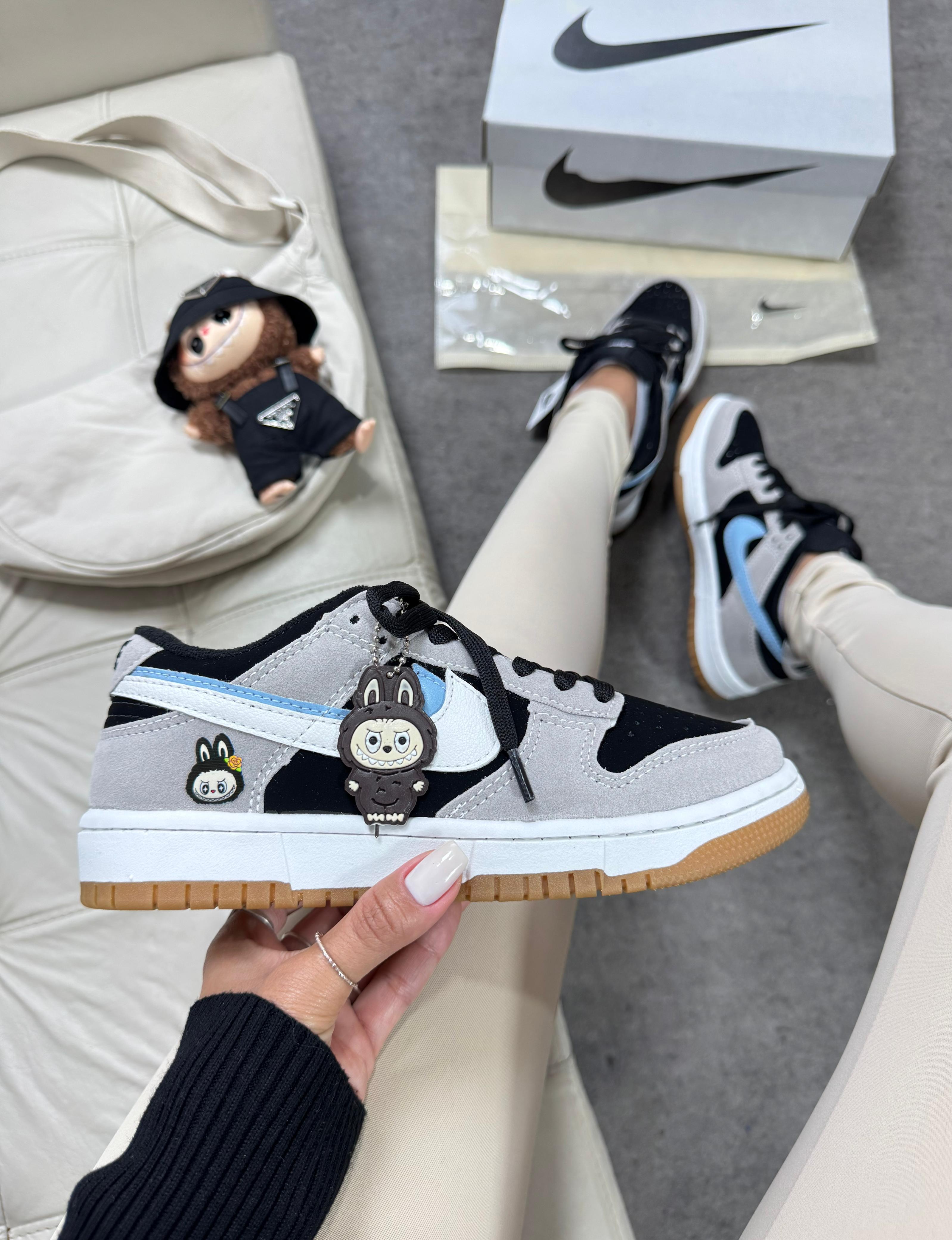 Nike Sb Labubu Cinza