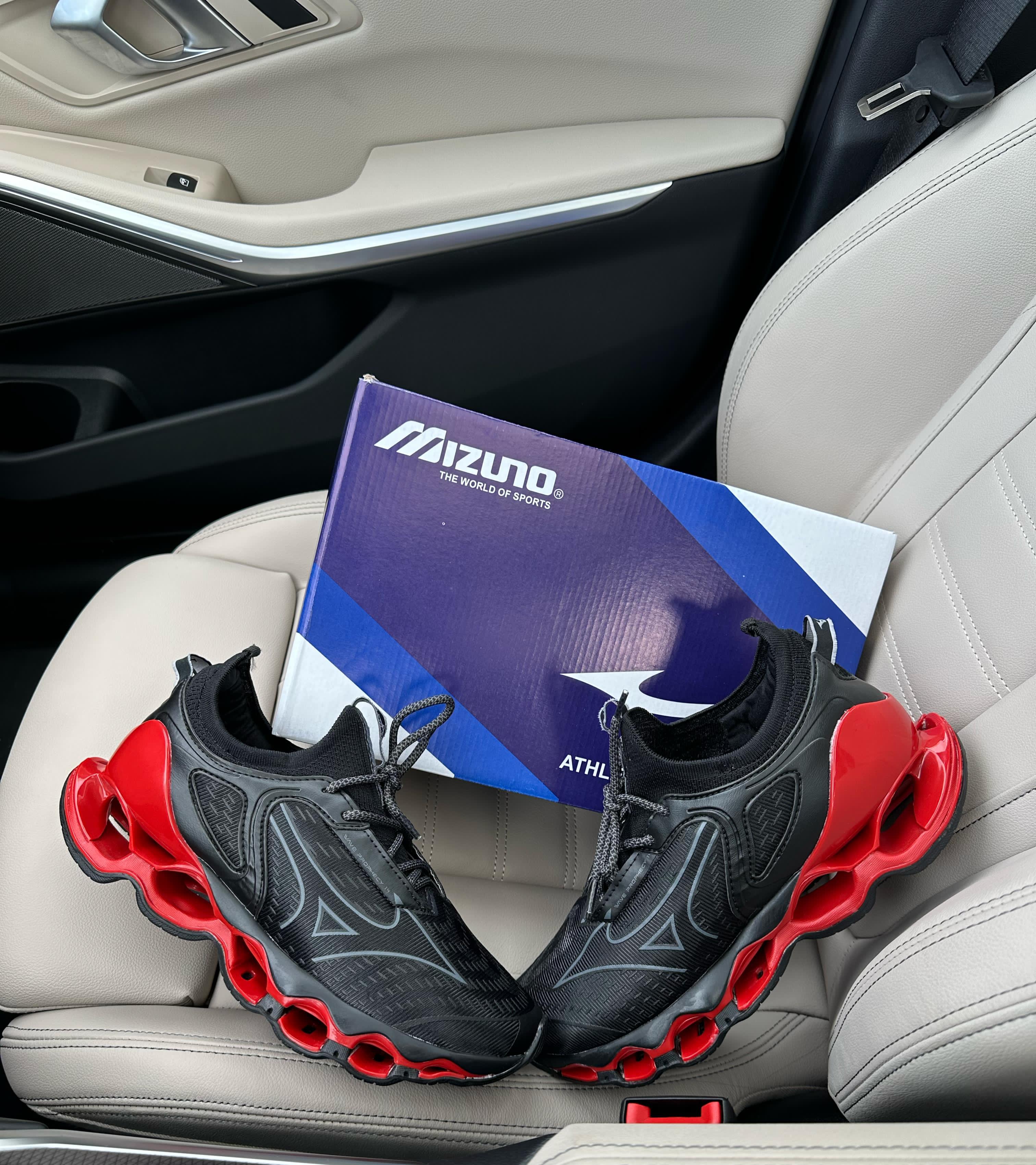 Mizuno Prophecy 14 Preto e Vermelho
