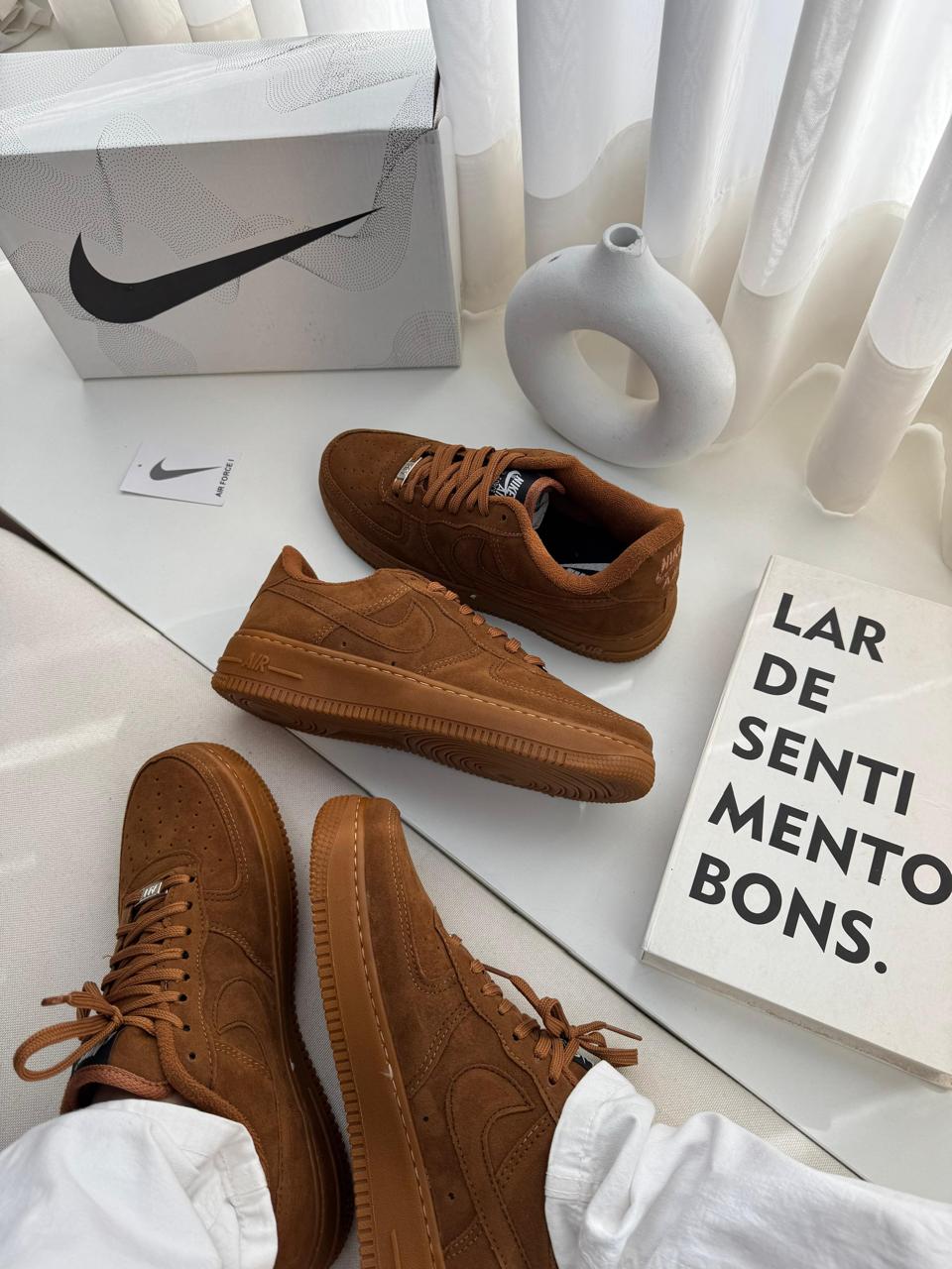 NIKE AIR FORCE CARAMELO
