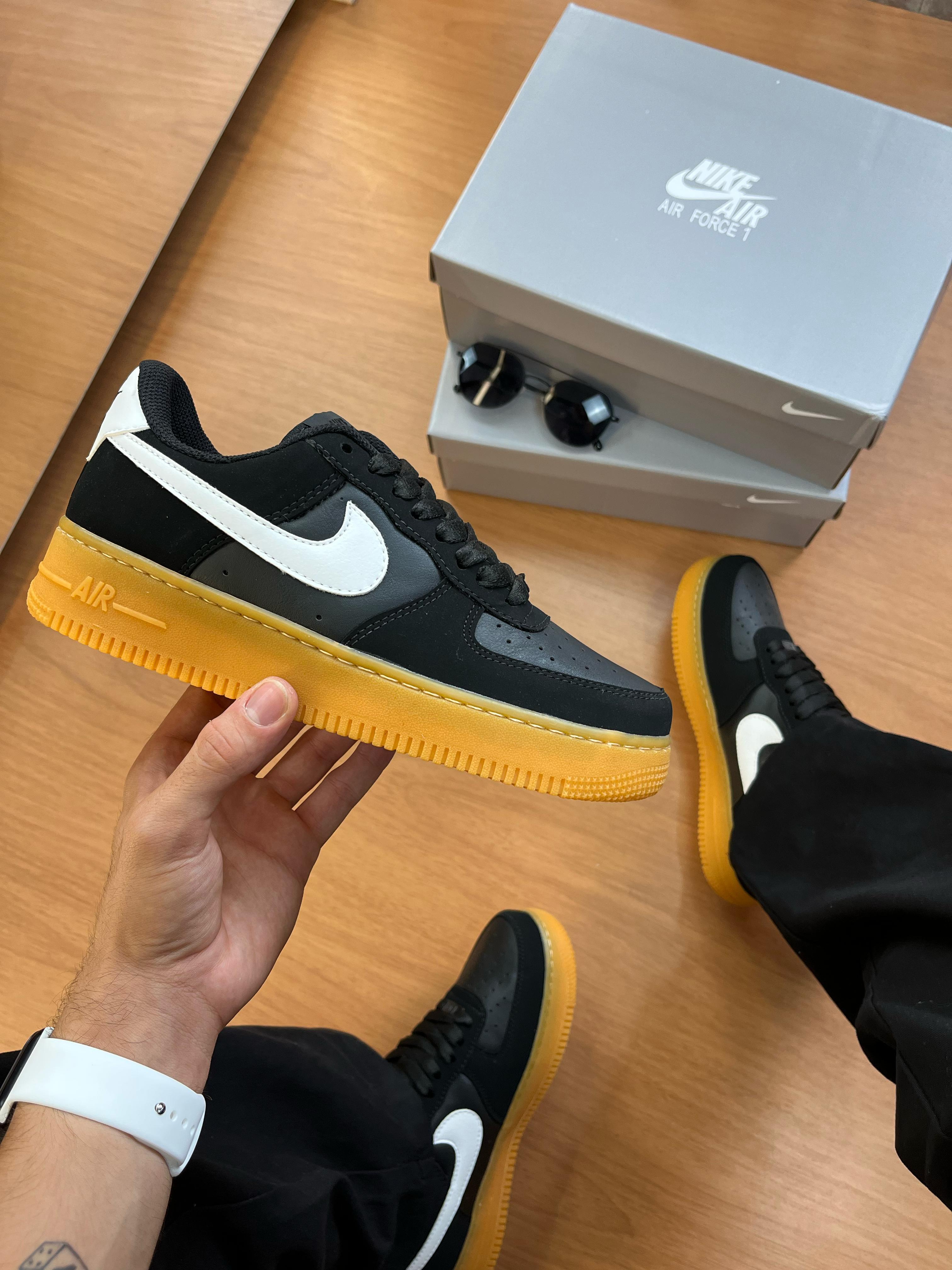 Nike Air Force 1 Luxo