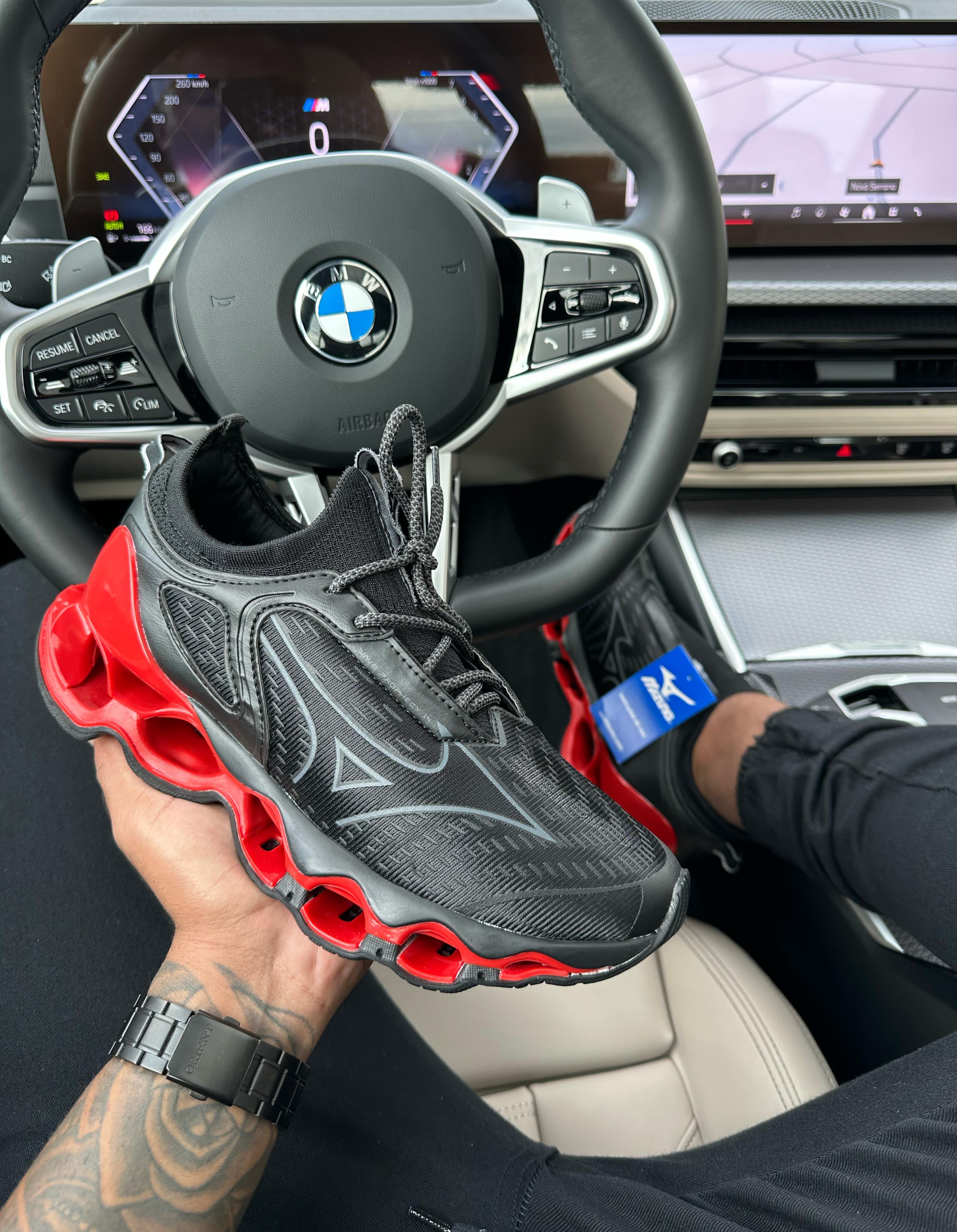 Mizuno Prophecy 14 Preto e Vermelho