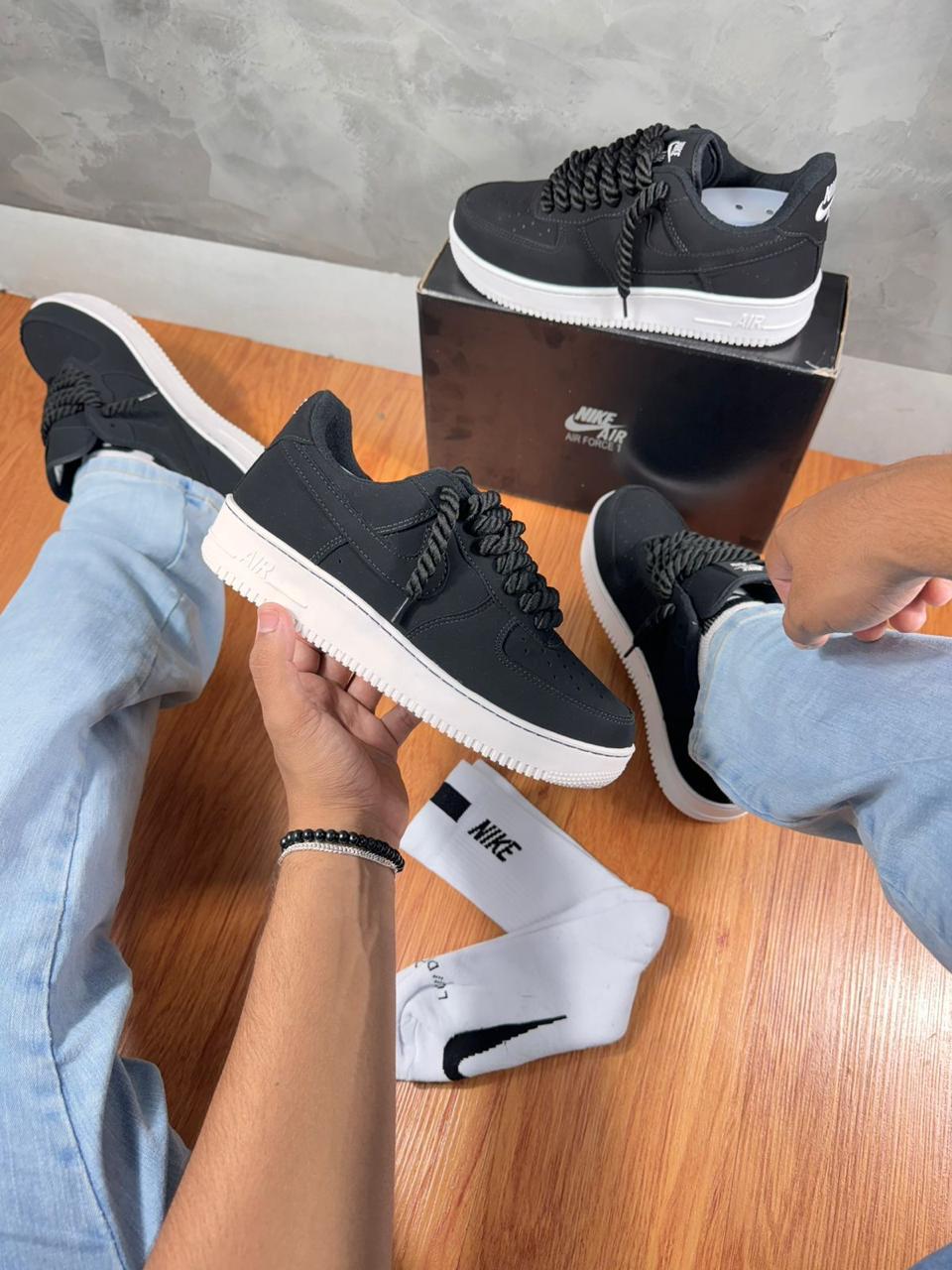 Nike Air Force Nobuck