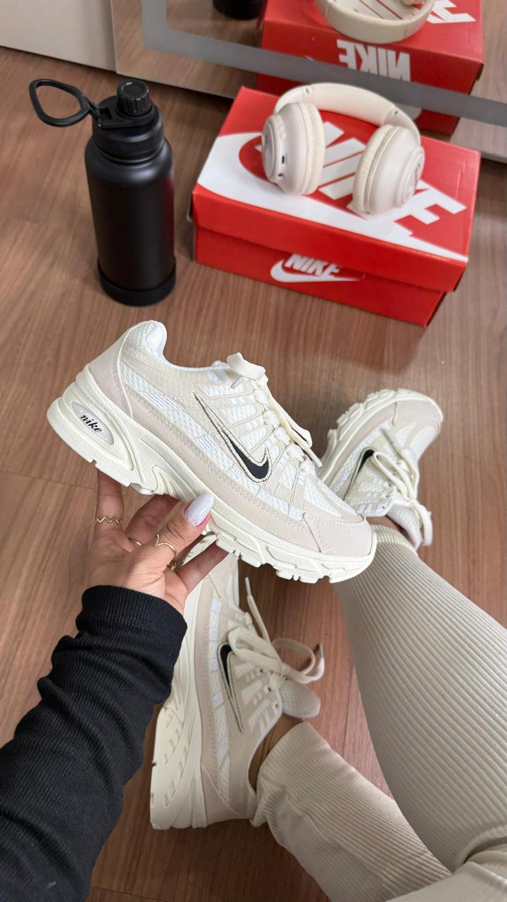 NIKE P6000