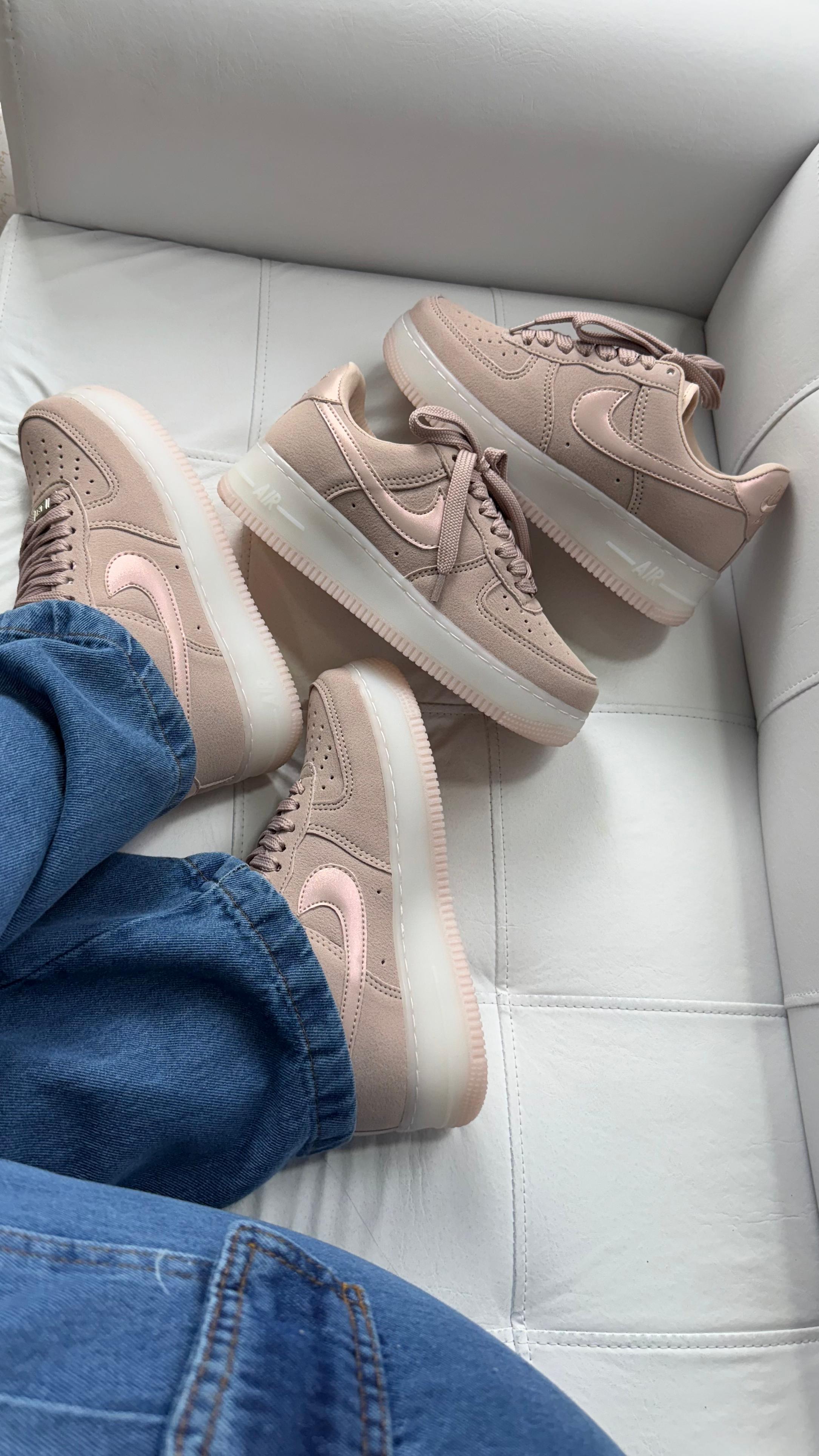 Nike Air Force On Flamingo