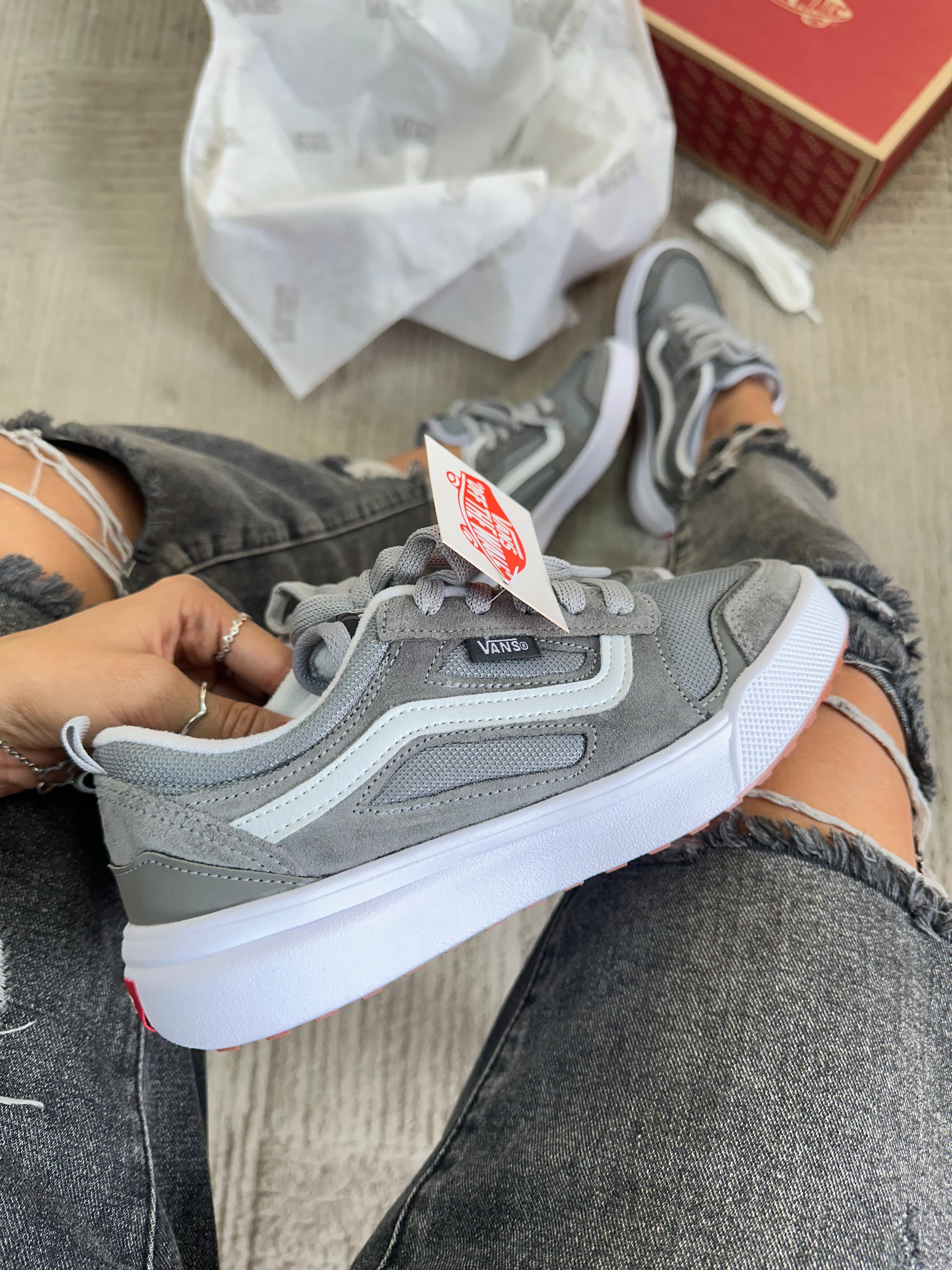 VANS ULTRARANGE