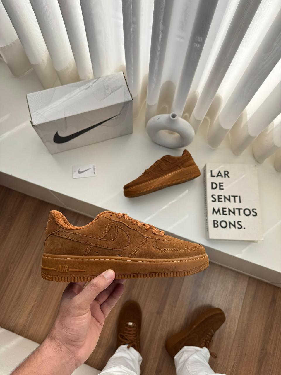 NIKE AIR FORCE CARAMELO