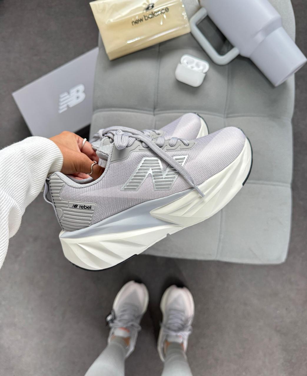 NEW BALANCE FUEL CELL RABEL