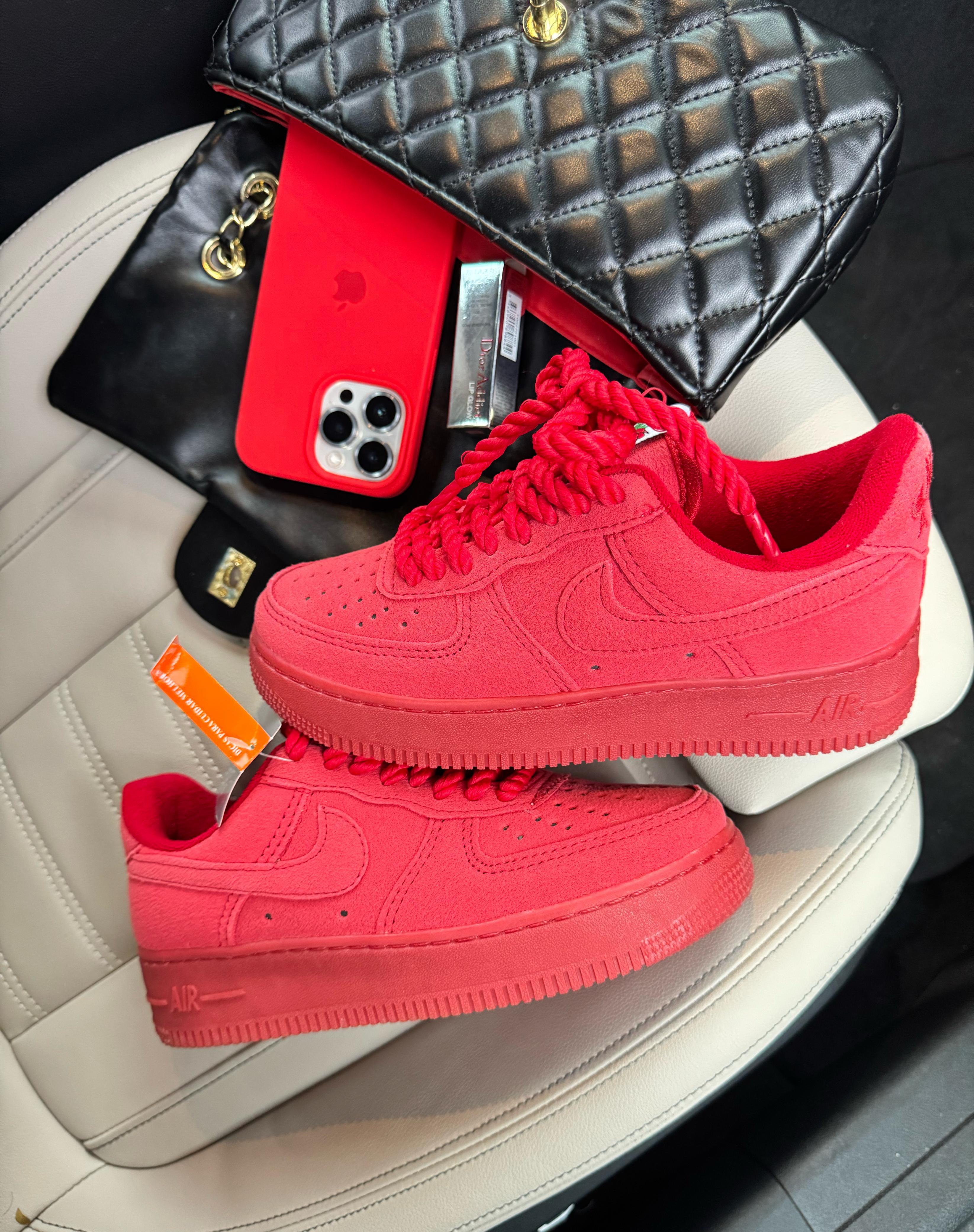 Nike Air Force 1 Pimenta