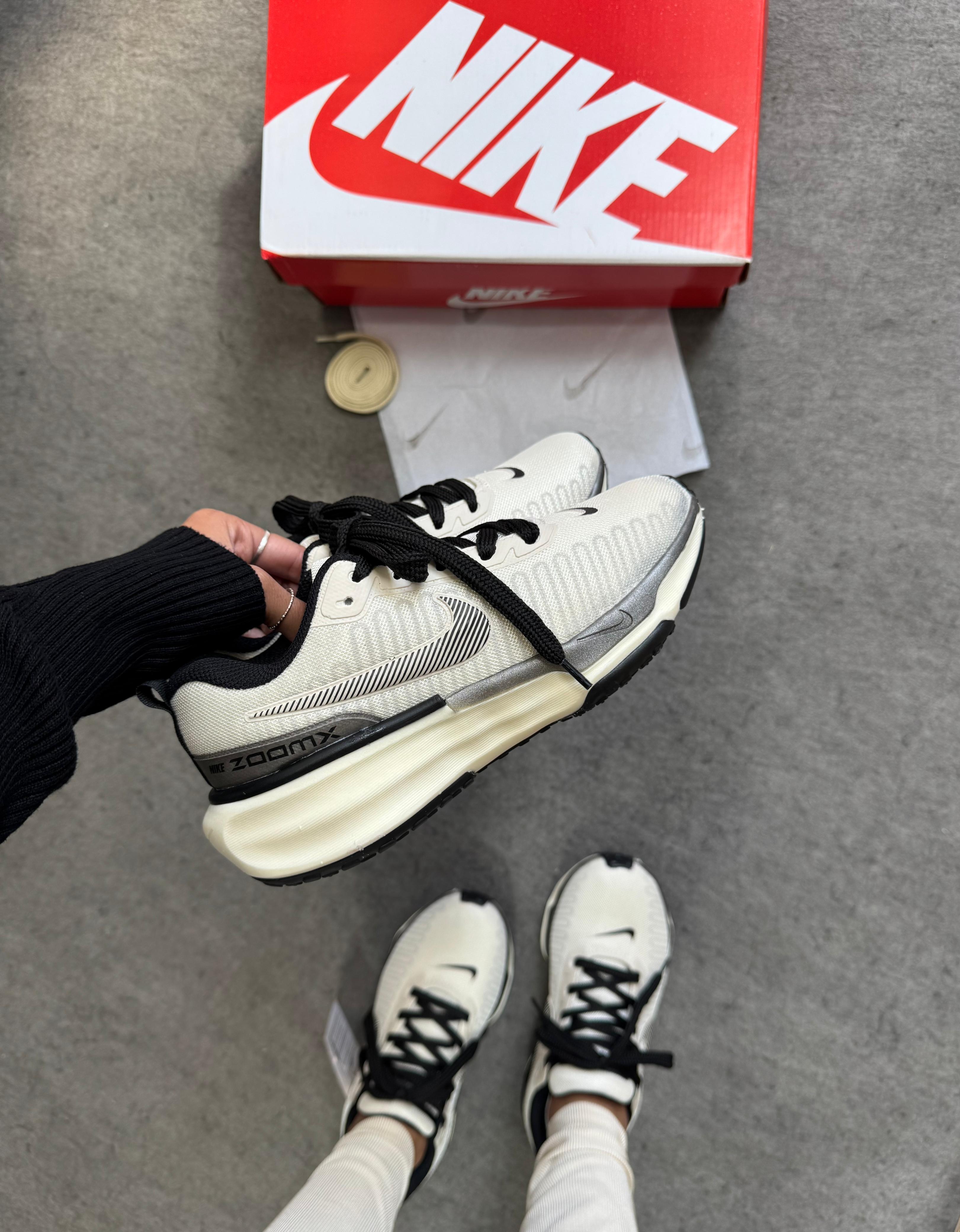 Nike Invincible X Run Branco