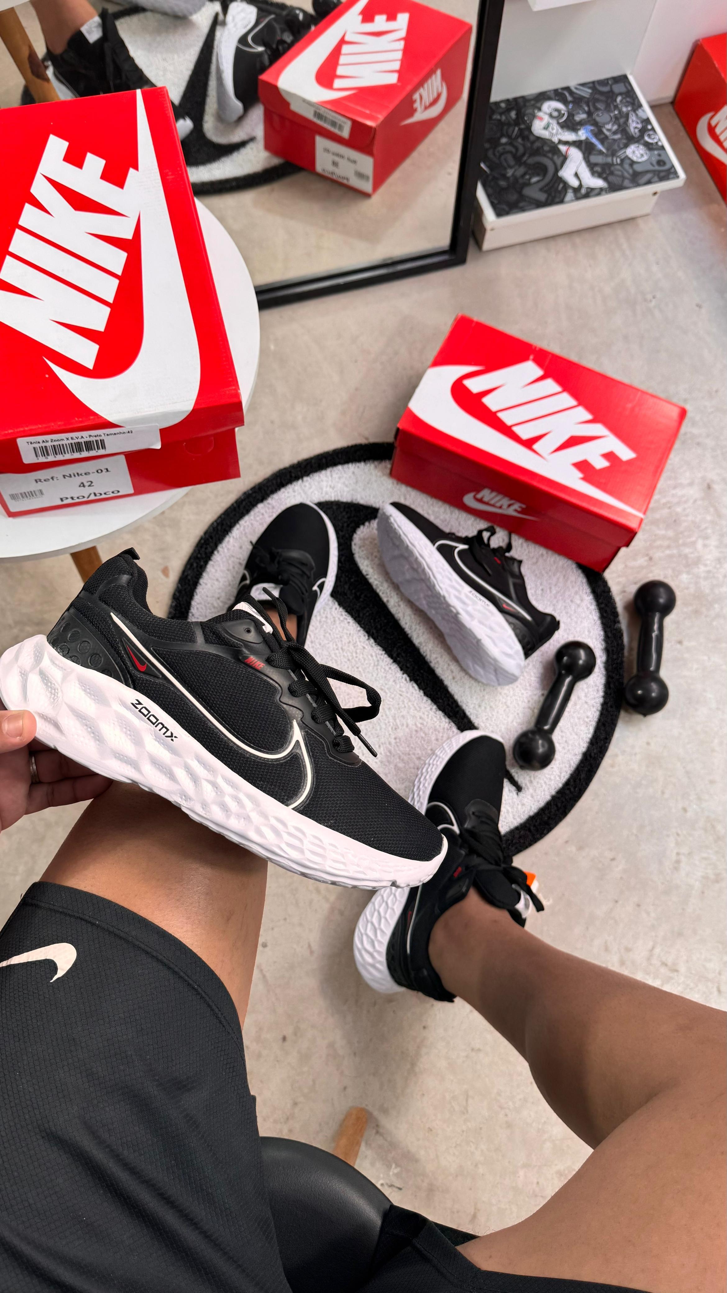 NIKE RUNNING INFINITY FK 3