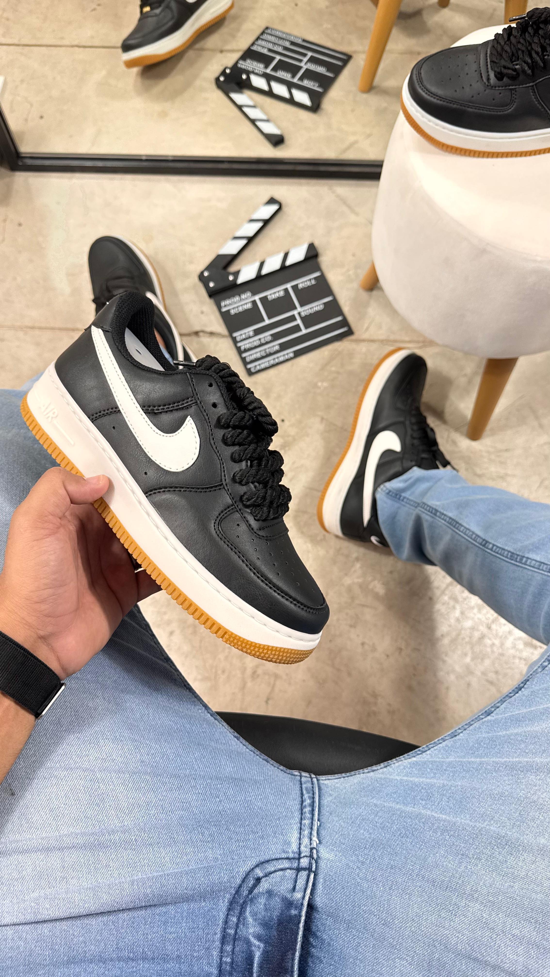 Nike Air Force 1 Luxo Black