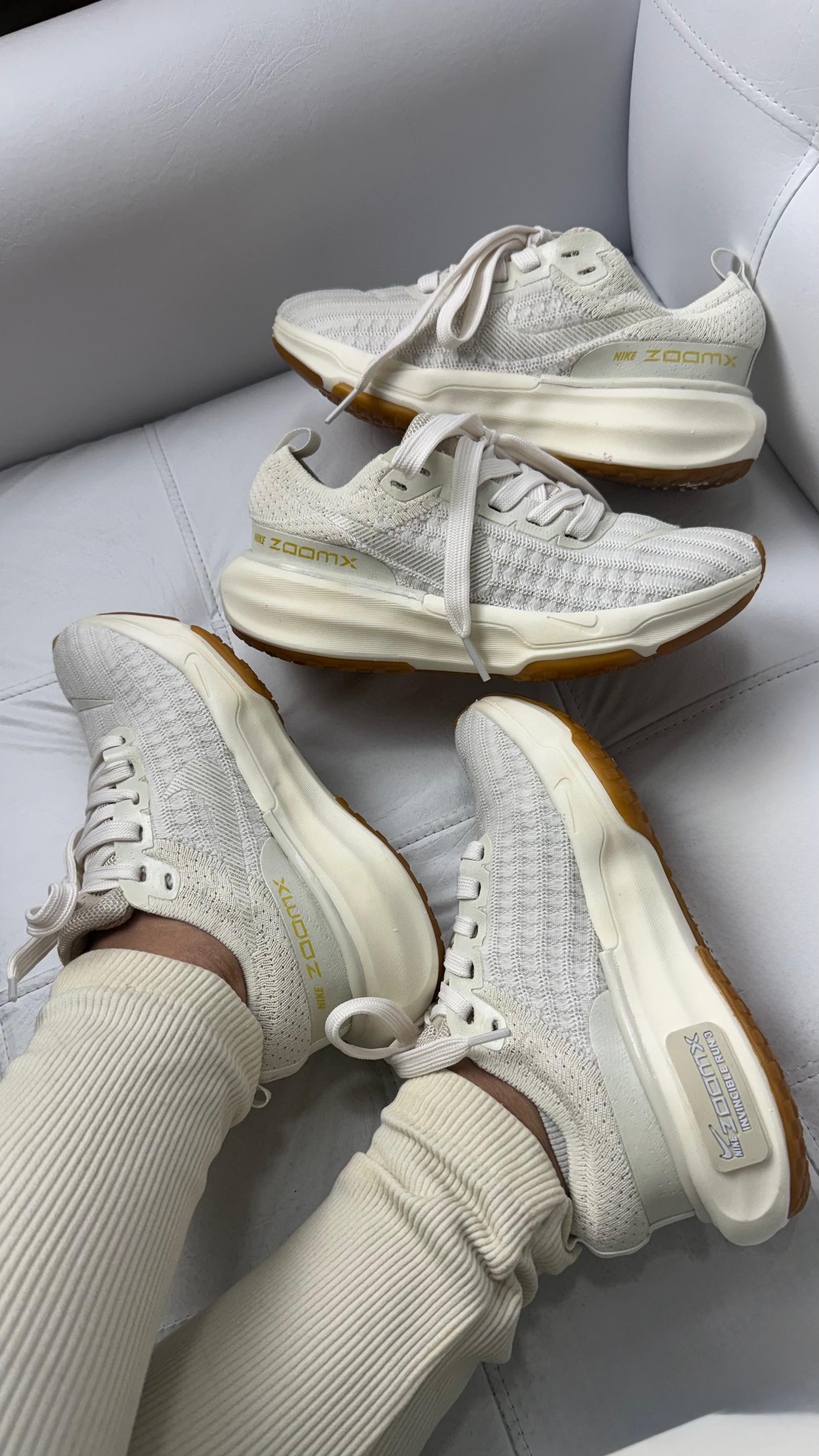 NIKE INVICINBLE RUN X