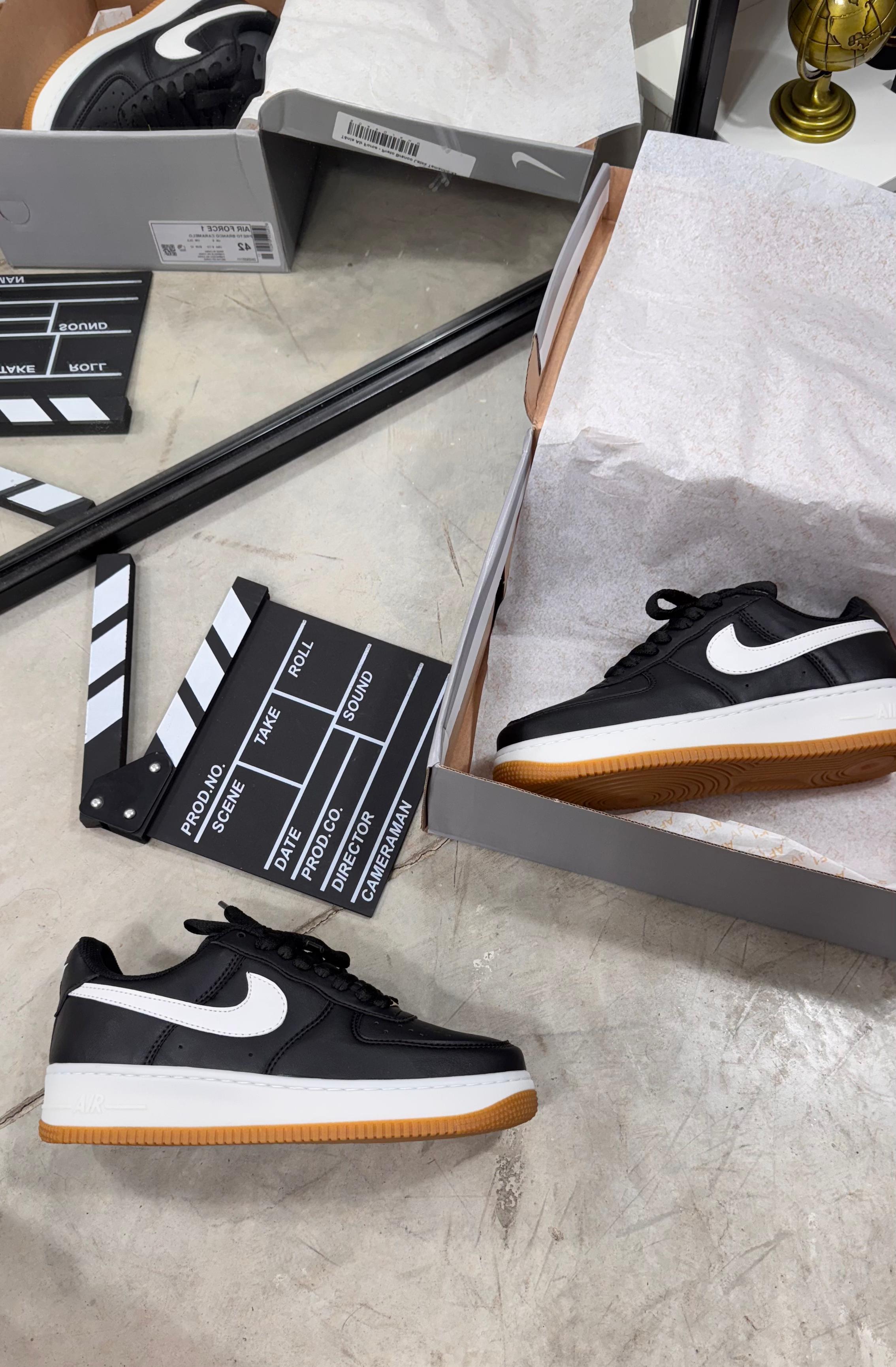 Nike Air Force 1 Luxo Black