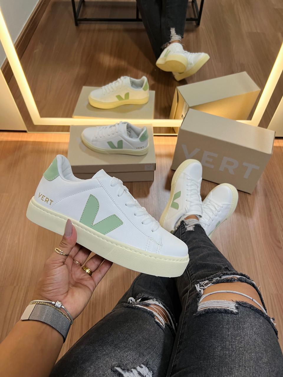Vert Branco
